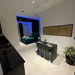Sueno & تيرانا