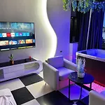 Sueno & شقة تيرانا