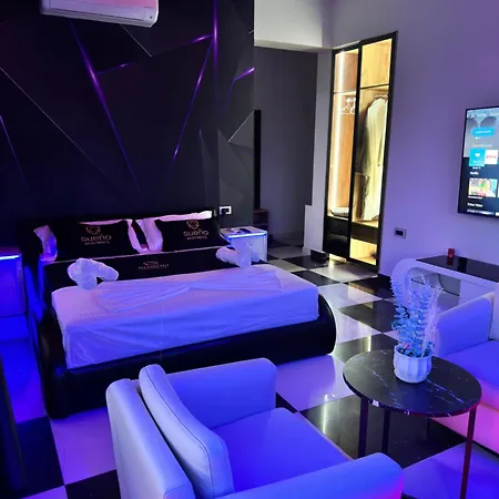 Sueno & Tirana